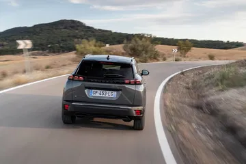 Peugeot 2008 2023 65