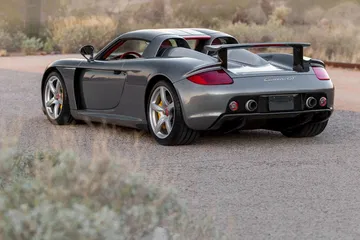 Porsche Carrera Gt 2005 10