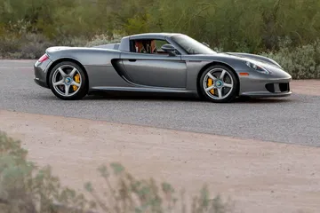 Porsche Carrera Gt 2005 11