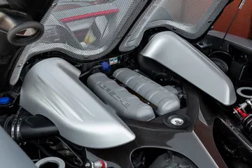 Porsche Carrera Gt 2005 75