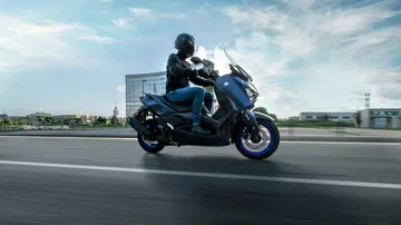 Yamaha Xmax 125 2023 1