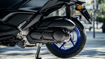 Yamaha Xmax 125 2023 19