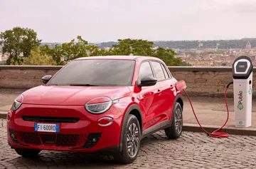 Fiat 600e 2024 07