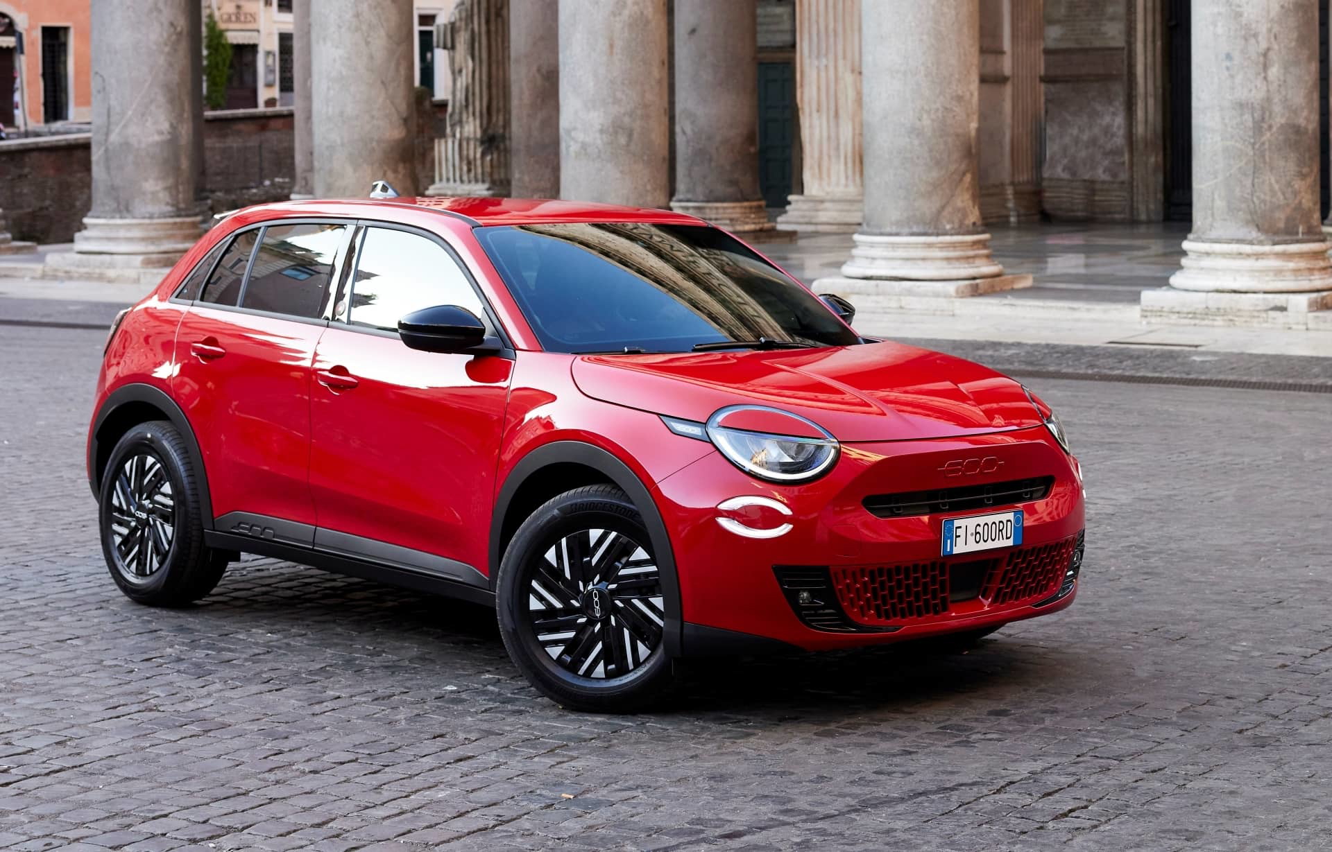 Fiat 600e 2024 10