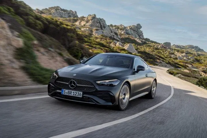 Das Neue Mercedes Benz Cle Coupé The New Mercedes Benz Cle Coupé