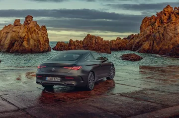 Das Neue Mercedes Benz Cle Coupé The New Mercedes Benz Cle Coupé