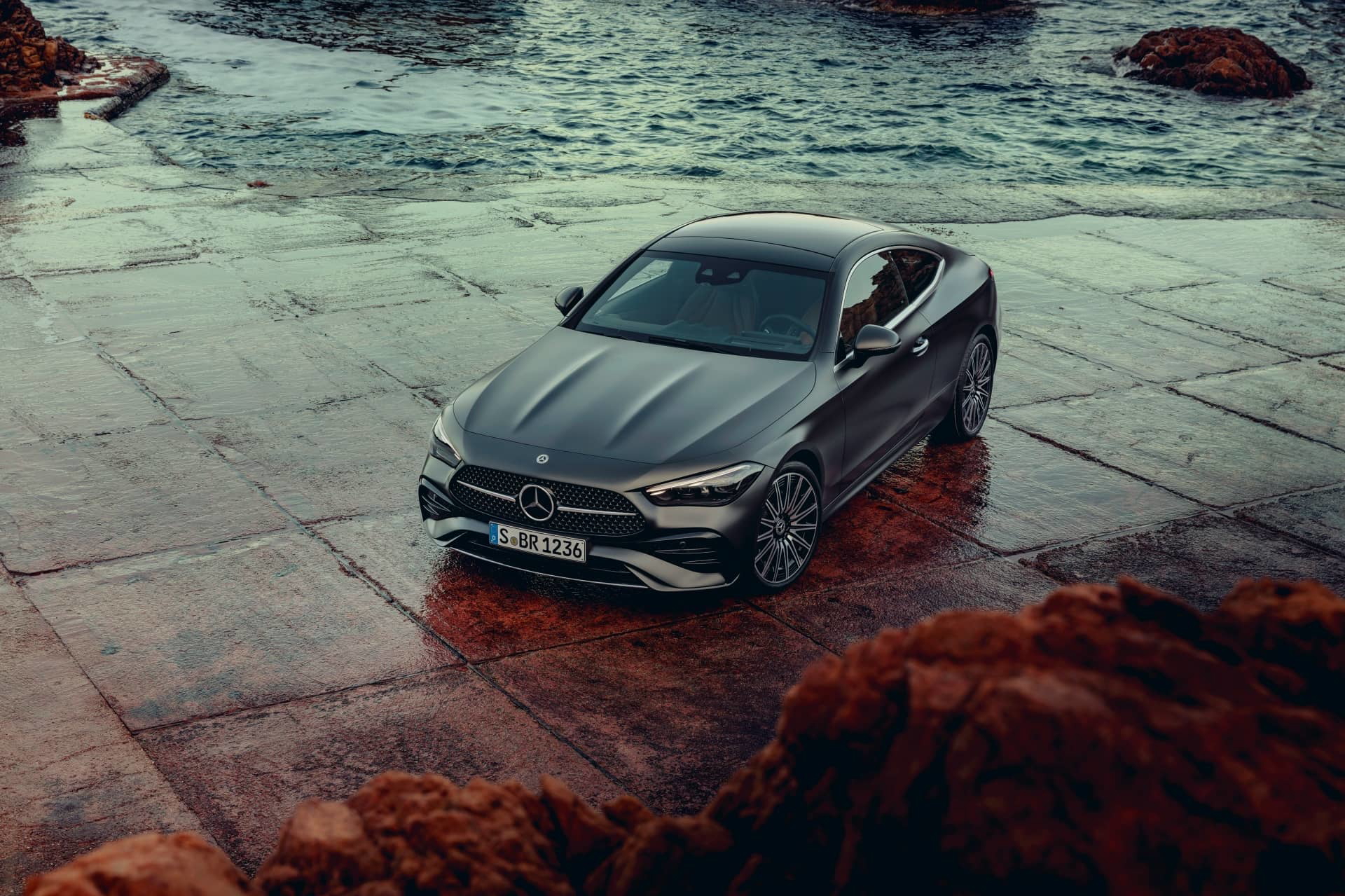 Das Neue Mercedes Benz Cle Coupé The New Mercedes Benz Cle Coupé