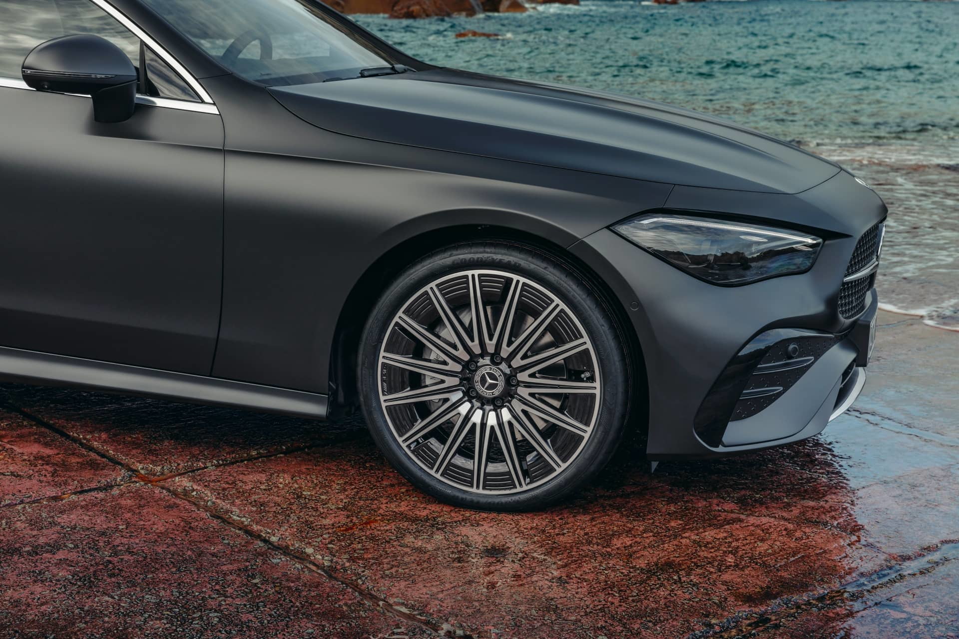 Das Neue Mercedes Benz Cle Coupé The New Mercedes Benz Cle Coupé