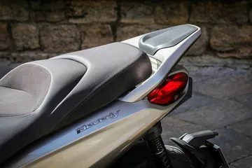 Piaggio Beverly19