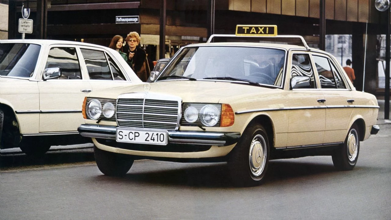 mercedes-w123-segunda-mano-12-650c3edb2af78-1280x719.webp