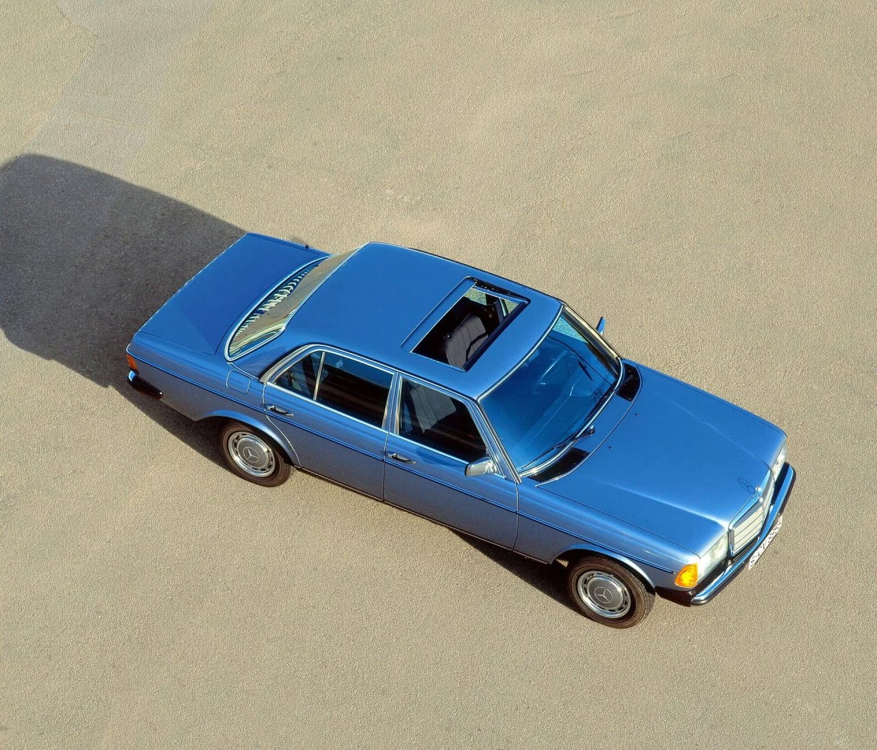 mercedes-w123-segunda-mano-14-650c3ee19a15d-1280x1096.webp