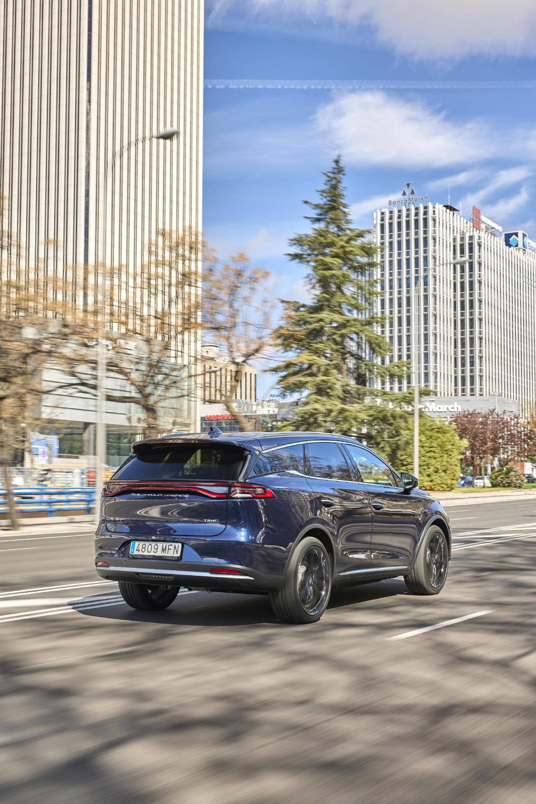 Prueba BYD Tang, el SUV eléctrico con 7 plazas que impone su ley por ...