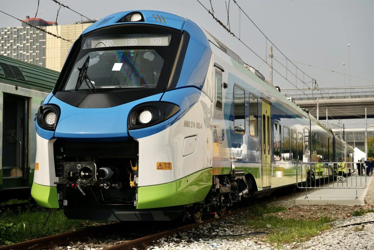 tren-hidrogeno-italia-651ee44b5ad95-1280x854.webp