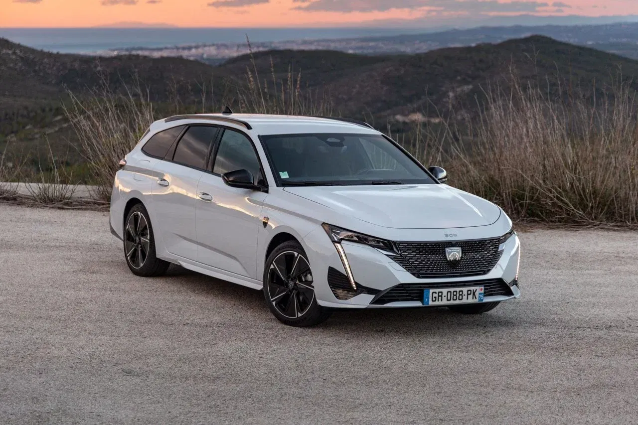 Peugeot 308, disponible con motores diésel