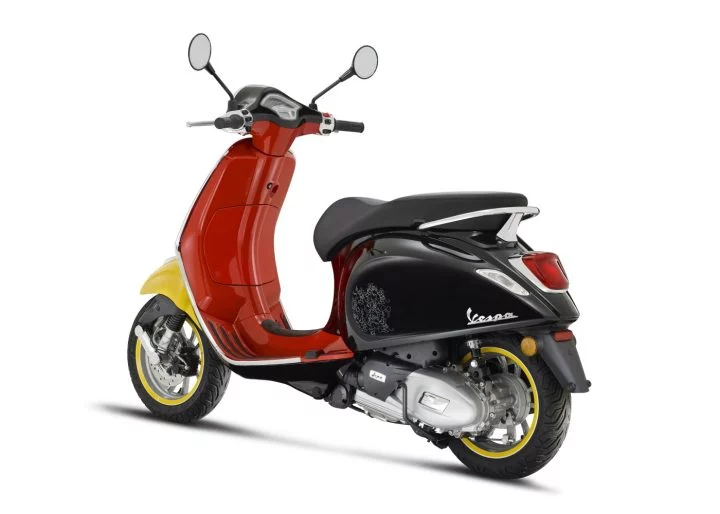 The Vespa Primavera Mickey Mouse Edition By Vespa Has Arrived In Spain
