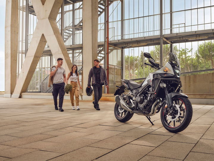 24YM NX500