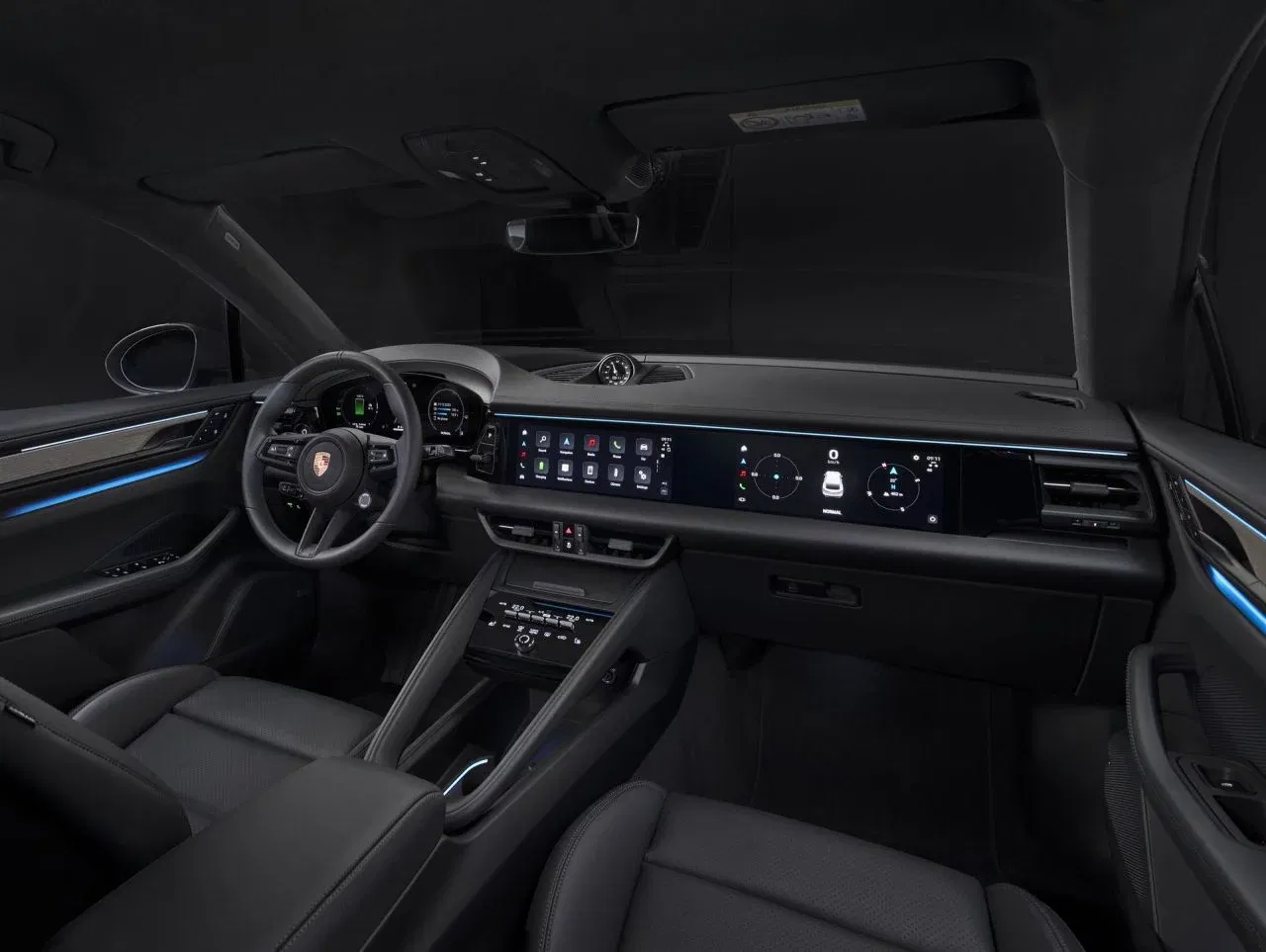 porsche-macan-4-interior-2024-10-1280x963.webp