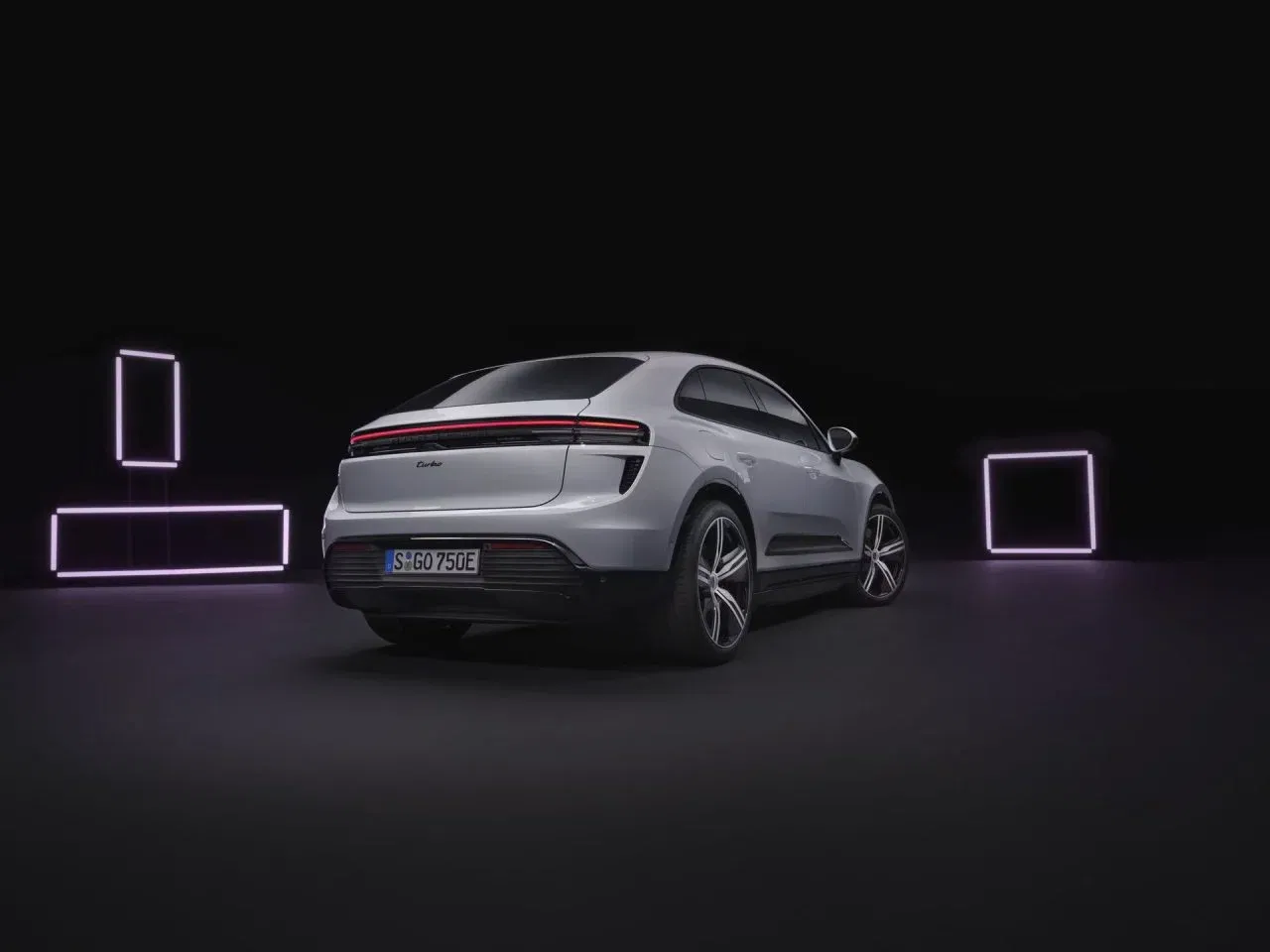 porsche-macan-turbo-2024-23-1280x960.webp