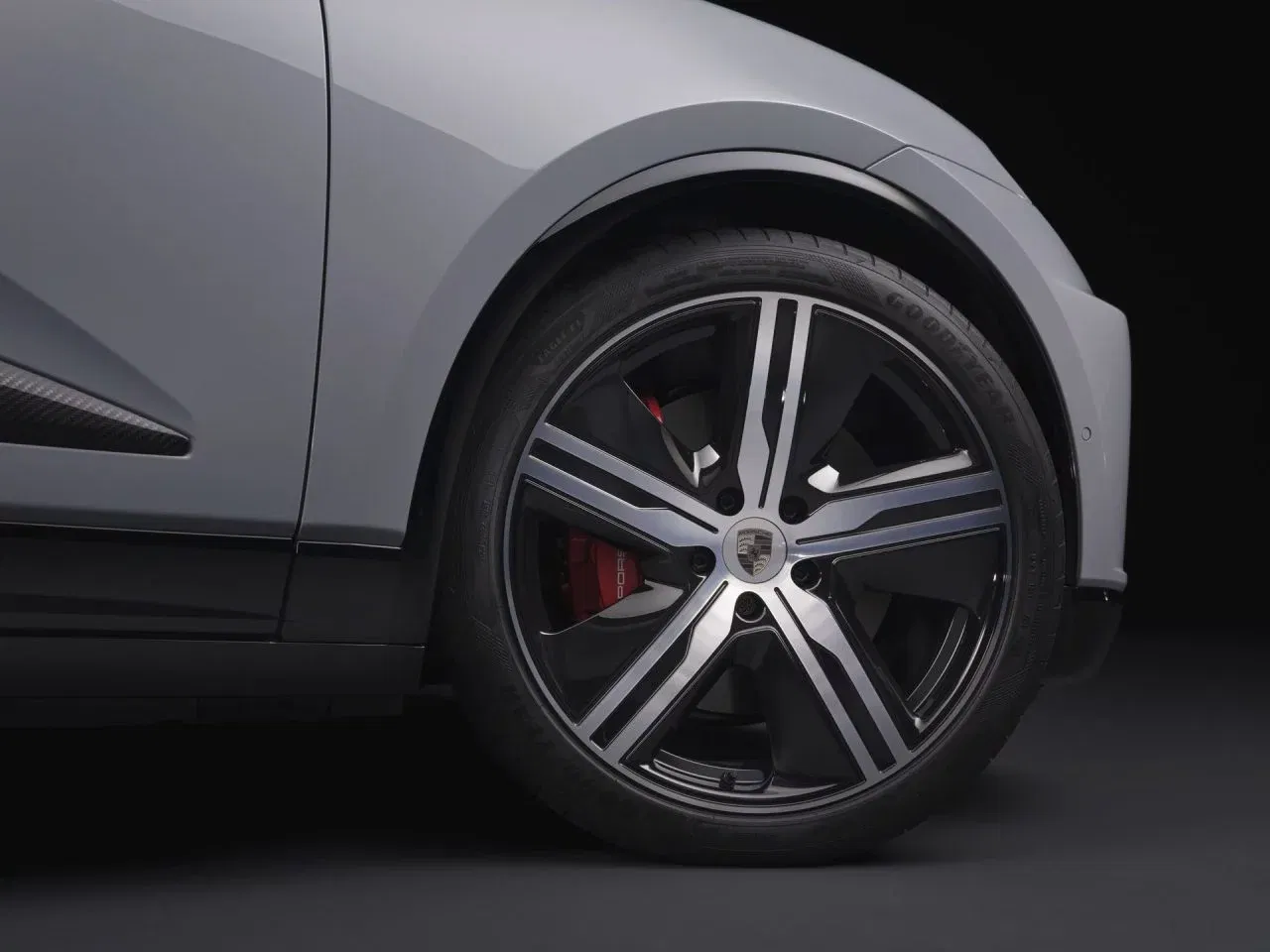 porsche-macan-turbo-2024-32-1280x960.webp