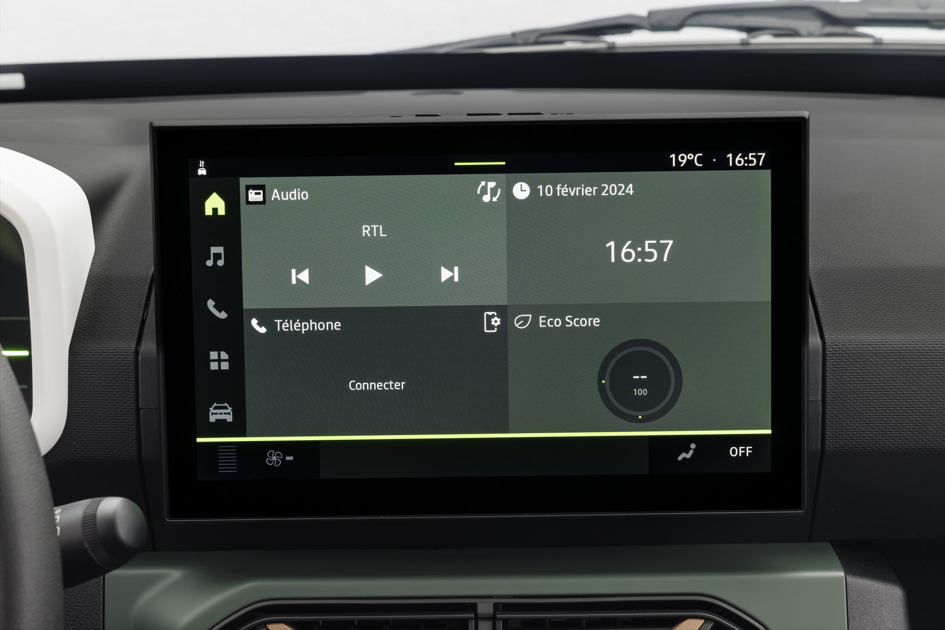 Vista central del sistema de infotainment del Dacia Spring
