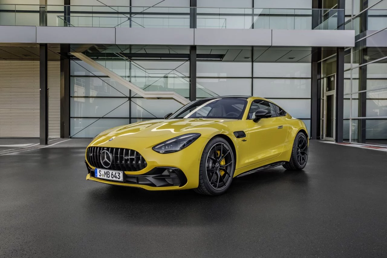 mercedes-amg-gt-43-2024-9-1280x853.webp