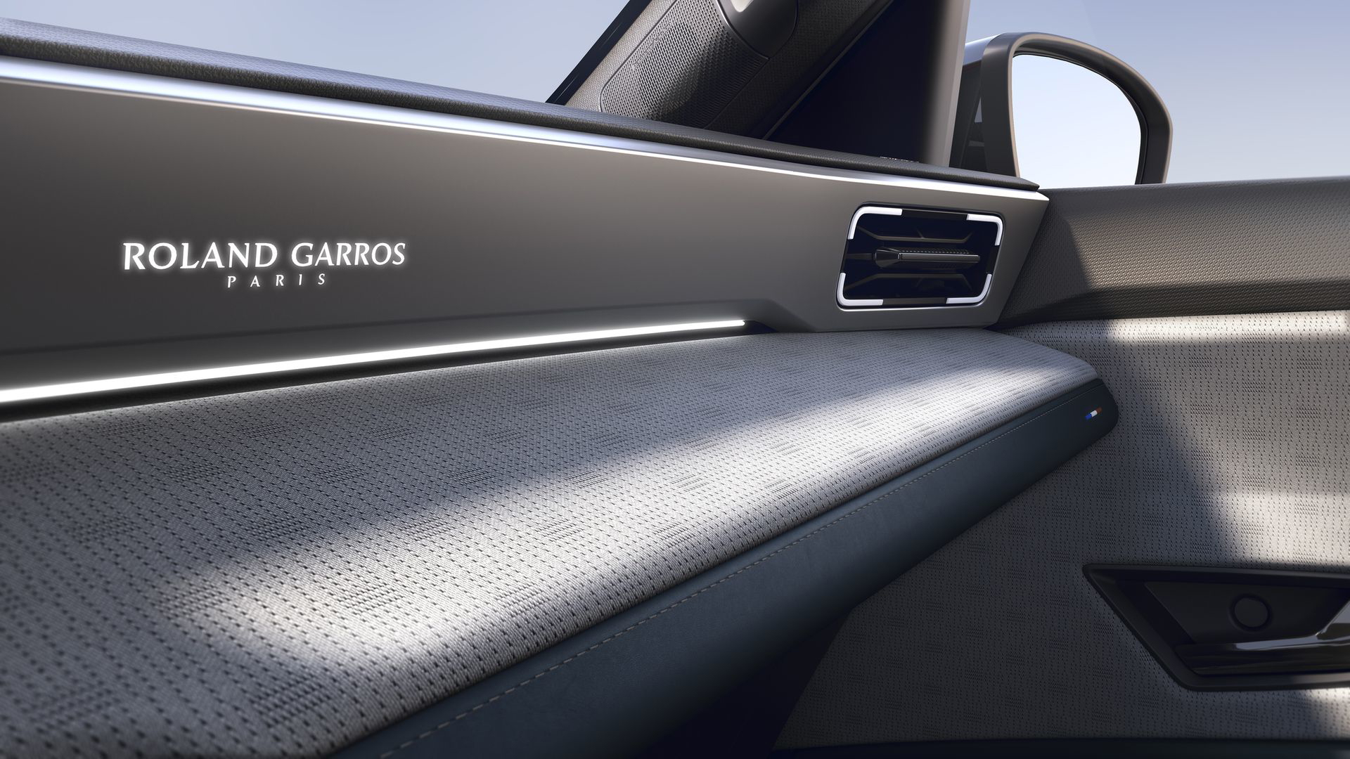 Detalle exclusivo edición Roland Garros en Renault 5 2025.