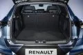 Vista amplia del maletero del Renault Symbioz, destacando su capacidad y diseño limpio.