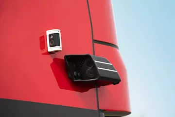 Vista del punto de carga del autobús eléctrico BYD en Londres.