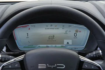 Pantalla de instrumentación digital de alta definición del BYD Seal