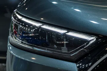 Vanguardistas faros LED del Ebro S800 2025, promesa de innovación española