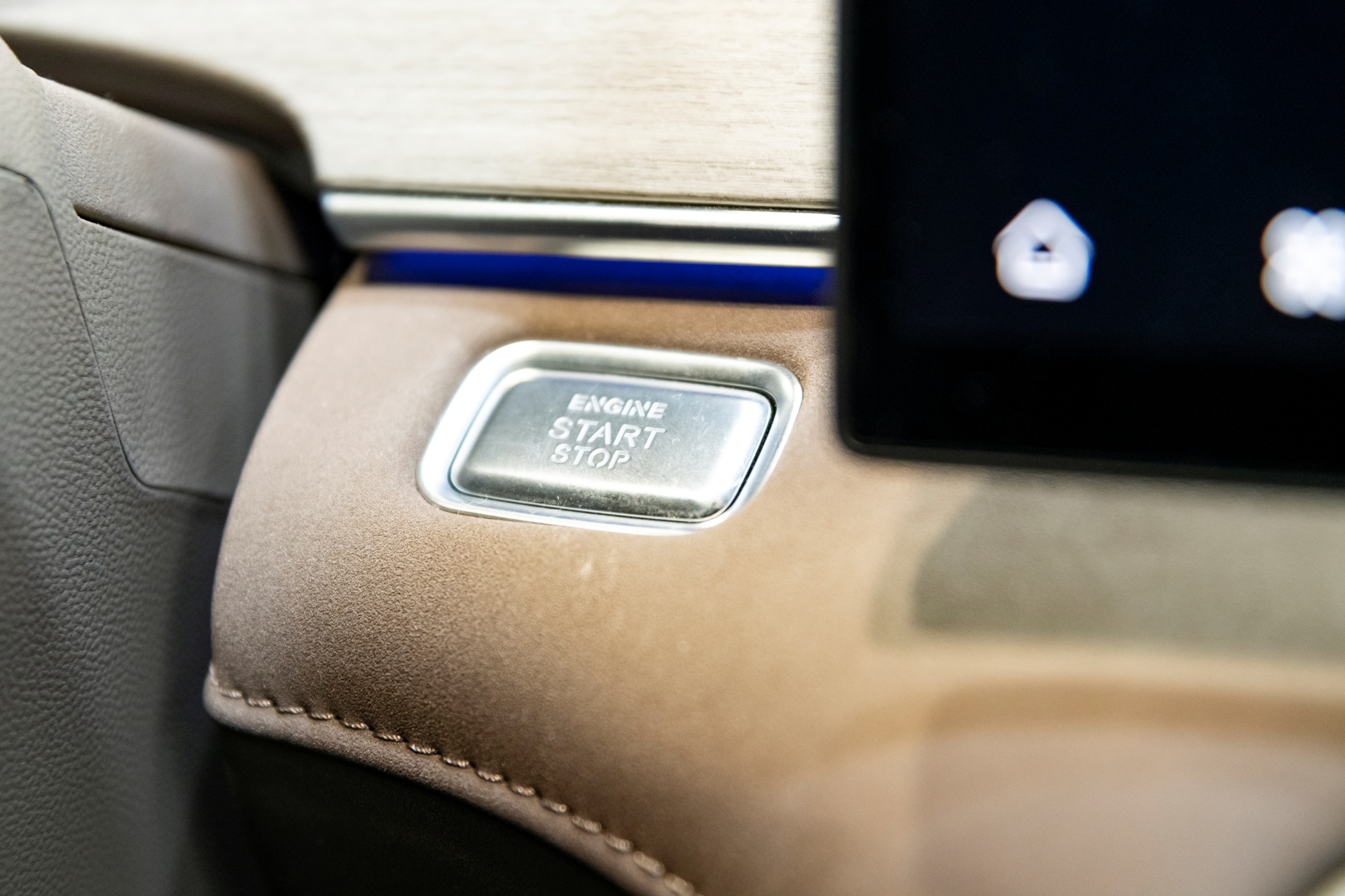 Vista parcial del acabado y detalles interiores del Ebro S800 2025