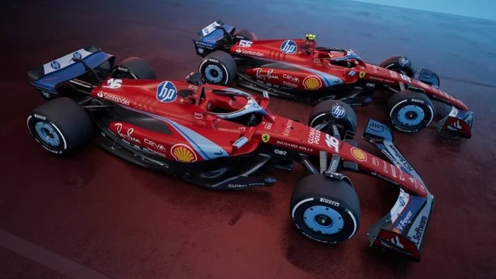 Dos monoplazas Ferrari con librea especial para el GP de Miami 2024, destaca el rojo intenso y patrocinio de HP.