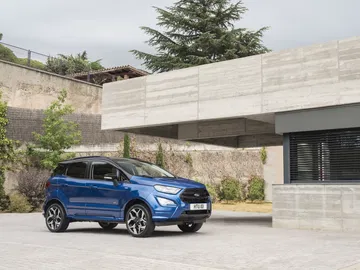 Vista lateral del Ford EcoSport 2018 en color azul