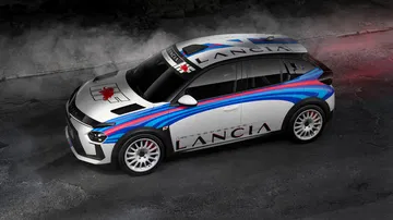 Nueva visión del Lancia Ypsilon HF con 240 CV, diseño deportivo y aerodinámico.