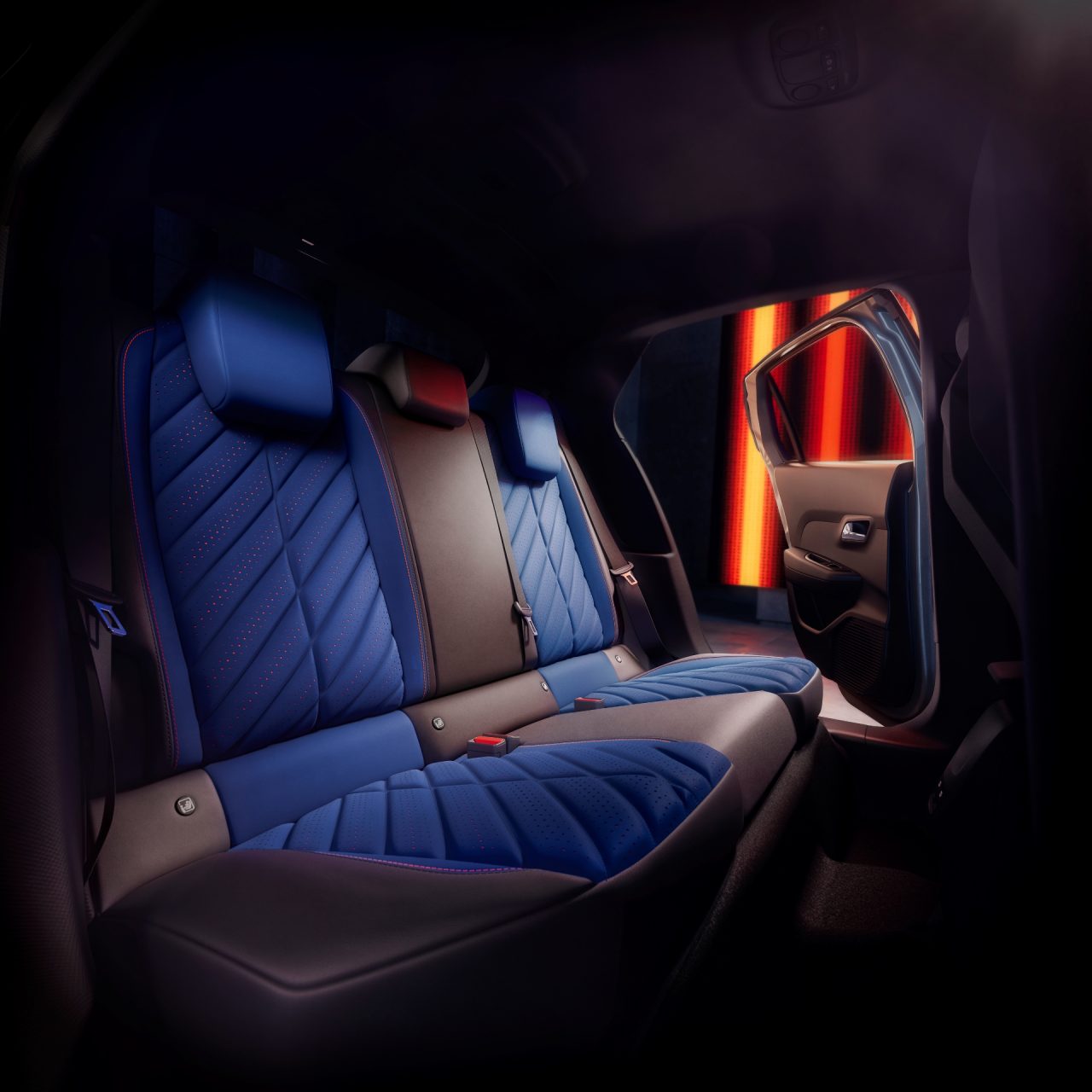 lancia-ypsilon-hf-2025-asientos-sport-1073440-1280x1280.jpg