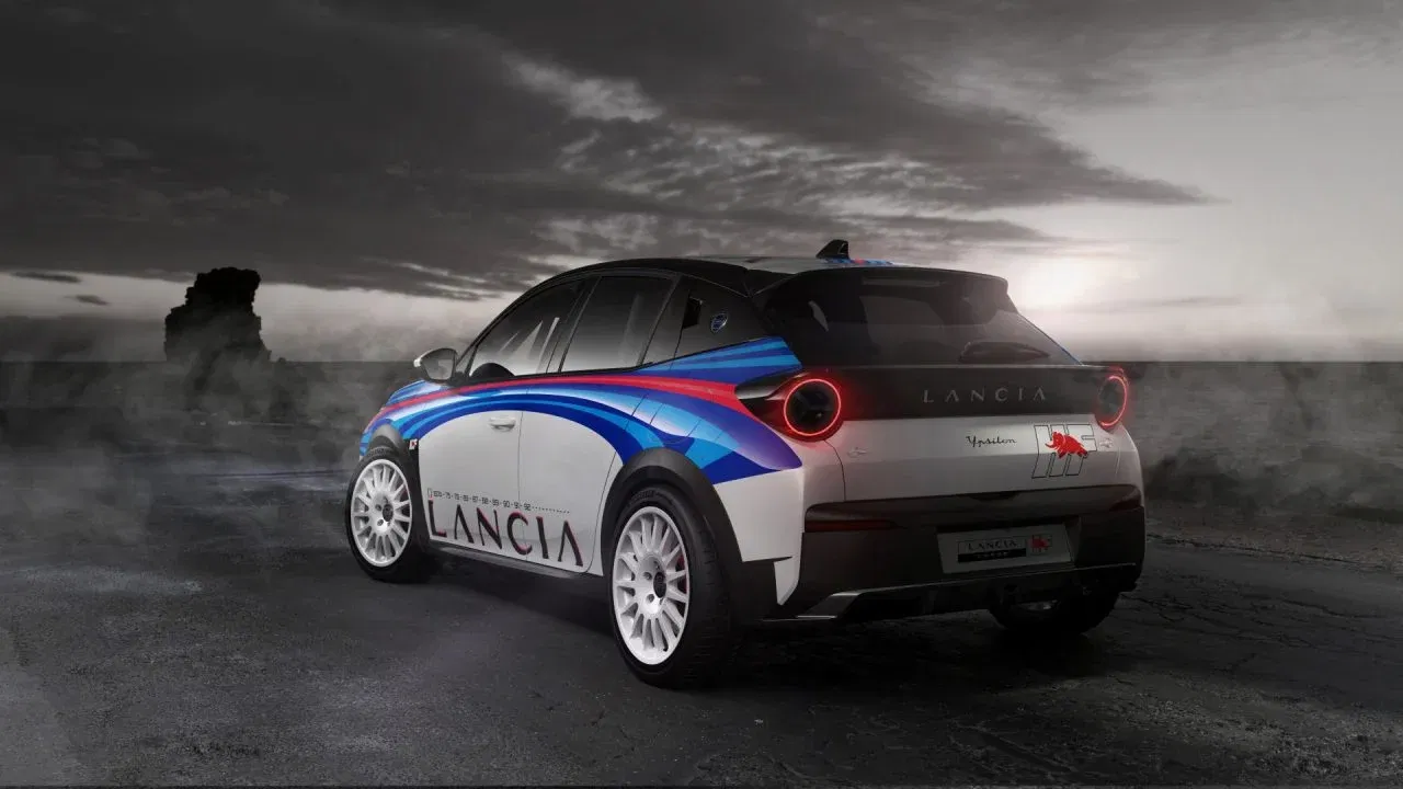 lancia-ypsilon-hf-2025-vista-dinamica-1073450-1280x720.webp