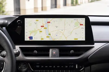 Vista del sistema de infotainment del renovado Lexus UX 300h