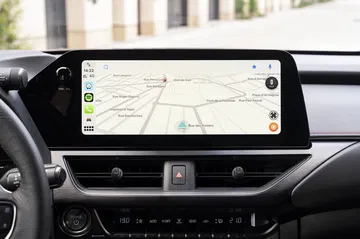 Sistema de infoentretenimiento avanzado Lexus UX 300h.