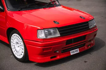 Peugeot 309 Maxi, preparado por Prodrive, un icono de potencia y diseño.