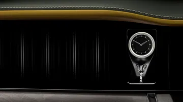 La consola central del Rolls-Royce Cullinan luce un acabado impecable.