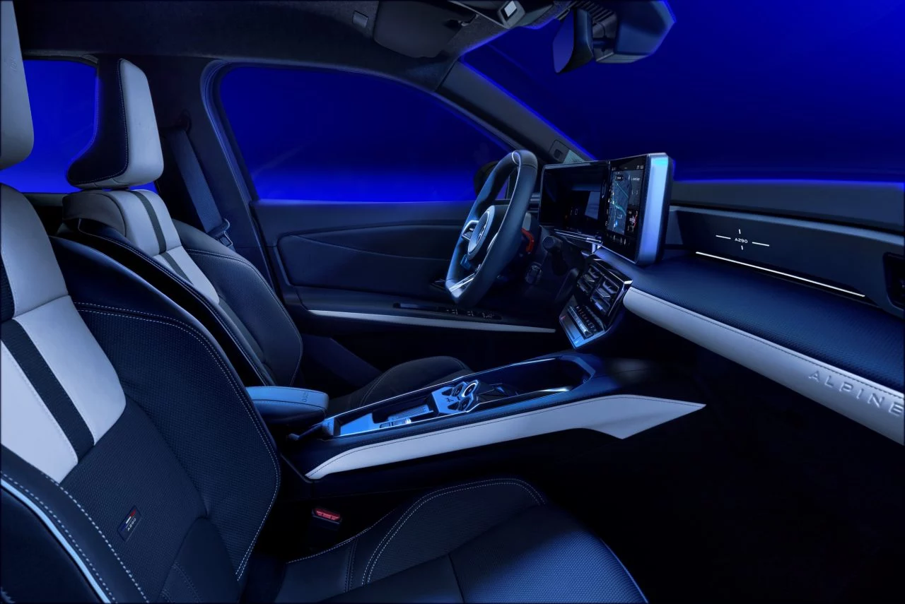 18_LOT2_INTERIEURSMaJEURS_DETaILS_Int_alpineBlueVision_GTS_Grandinterieur3-666af8382a808-1280x855.webp