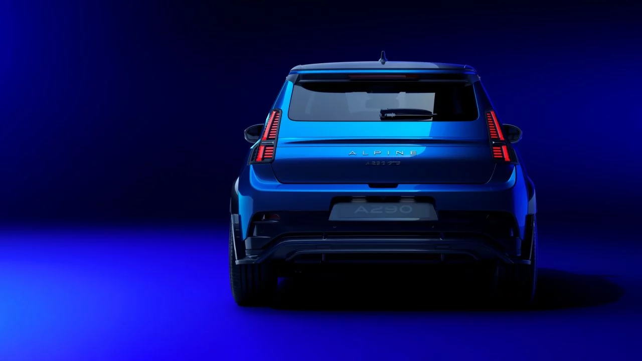 8_LOT1_EXTERIEURSMaJEURS_Ext_alpineBlueVision_GTS_Fullarriere-666af82fc500e-1280x720.webp