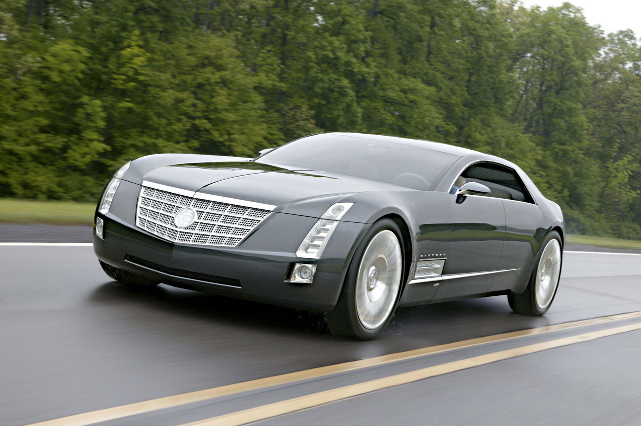 Cadillac Sixteen con su diseño imponente y líneas elegantes.