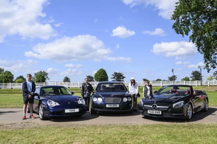 Alucina con esta autoescuela para niños de 10 años que conducen Porsche 911, Bentley Continental… 3 Motor16 clase autoescuela vehiculos lujo 1080966 Motor16