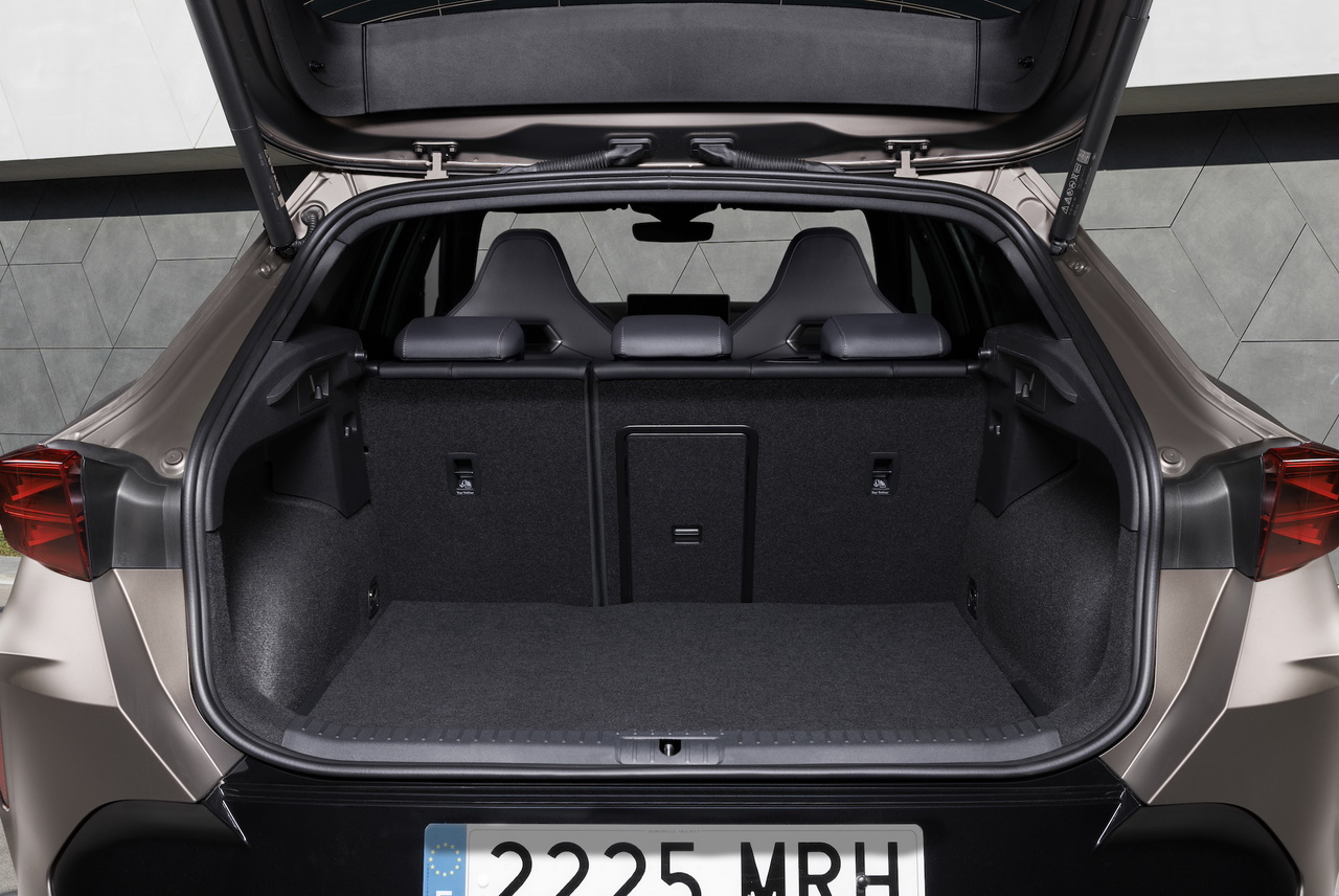 Vista del amplio maletero del CUPRA Formentor 2024.