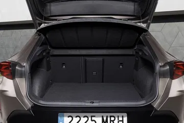 Amplio maletero del CUPRA Formentor 2024, versátil para carga