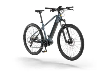 Ebike trail versátil con motor central y autonomía de 70km, ideal para aventuras.
