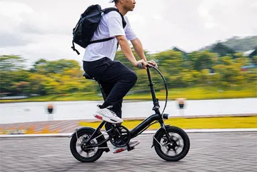 Ebike mini ideal para desplazamientos urbanos, compacta y económica