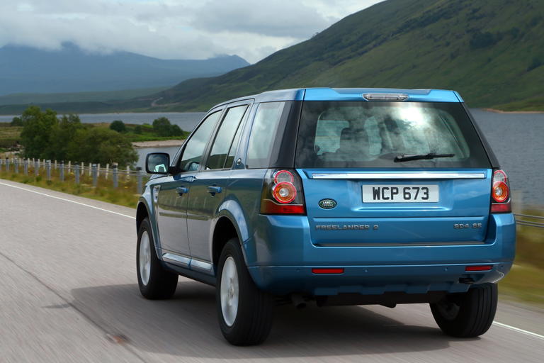El Freelander se muestra en su esplendor, una leyenda del todoterreno adaptada a los nuevos tiempos.
