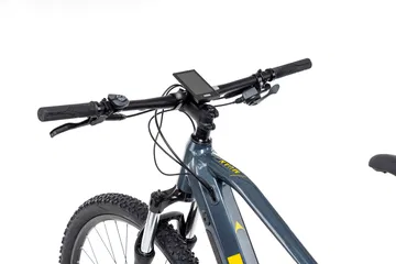 Vista detallada de ebike Levit Muan MX-3-8 con motor central para trail.